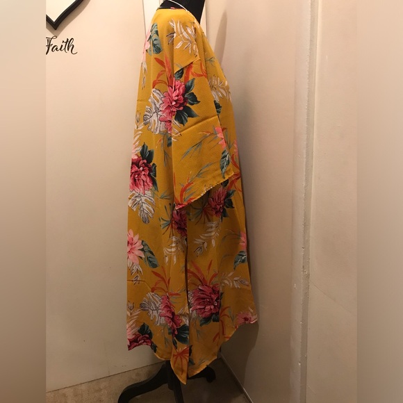 Floral Yellow Kimono Cardigan Size Small - Picture 8 of 11